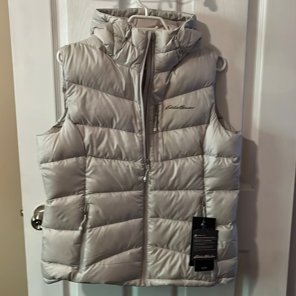 BNWT Eddie Bauer Downlight 2.0 Vest